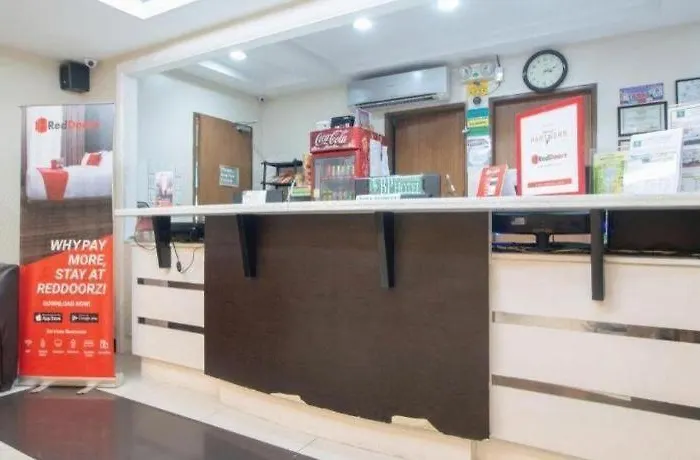 Hotel Reddoorz @ Bp International Powerhouse Inc Near Sm *